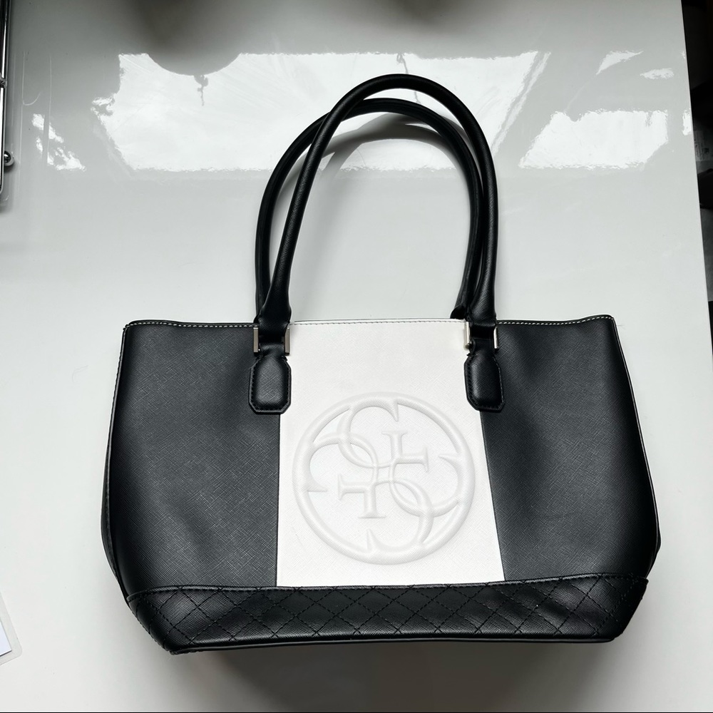 Guess purse